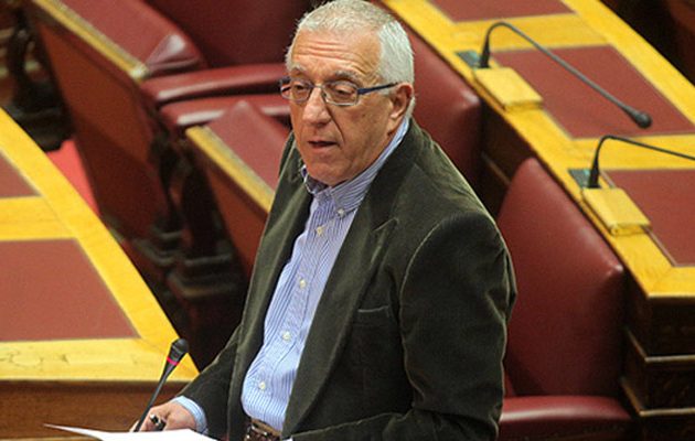 Κακλαμάνης: Με καλύπτει η δήλωση του Πρωθυπουργού για τα εθνικά θέματα (βίντεο)