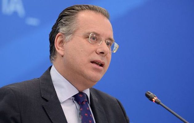 Κουμουτσάκος: Ο Τσίπρας είναι ανίκανος να κυβερνήσει