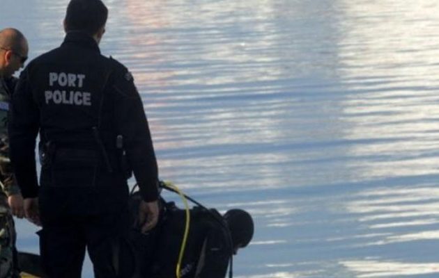 Μεσολόγγι: Ανθρώπινο κρανίο έβγαλαν τα κύματα στην ακτή!