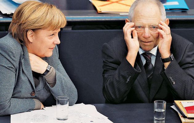 Σόιμπλε για Ελλάδα: Σε πιθάρι χωρίς πάτο,  δεν πρέπει να ρίχνει κανείς καθαρό κρασί