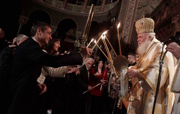 Με ποιον άλλο πολιτικό αρχηγό έκανε μαζί Ανάσταση ο Μητσοτάκης (φωτο)