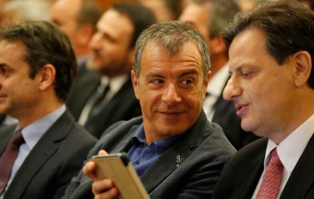 Σήμερα γάμος γίνεται: Νεοφιλελεύθερη συμμαχία Μητσοτάκη – Θεοδωράκη