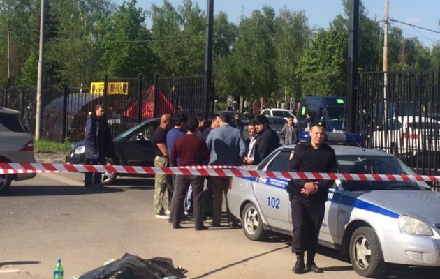 Άγριο πιστολίδι 200 Ρώσων μαφιόζων σε νεκροταφείο στη Μόσχα (βίντεο)