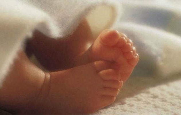 Ελληνόπουλο το πρώτο μωρό της νέας χρονιάς που γεννήθηκε στο Βερολίνο