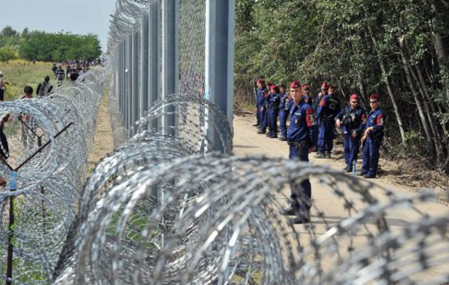 Η Ουγγαρία βάζει μόνιμους φράχτες στα σύνορά της με την Σερβία
