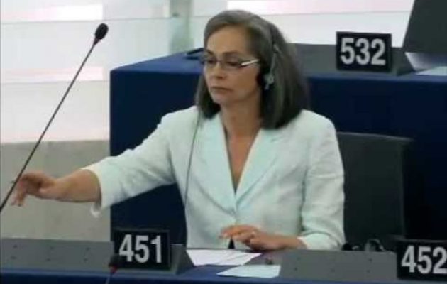 Με αφορμή τη Σοφία Σακοράφα…