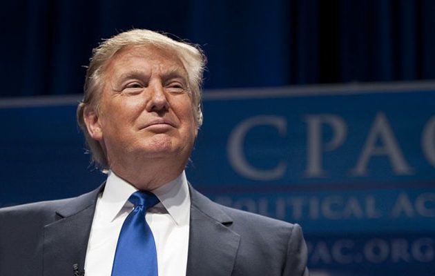 Tραμπ: Οι μουσουλμάνοι να καταδίδουν υπόπτους για τρομοκρατία