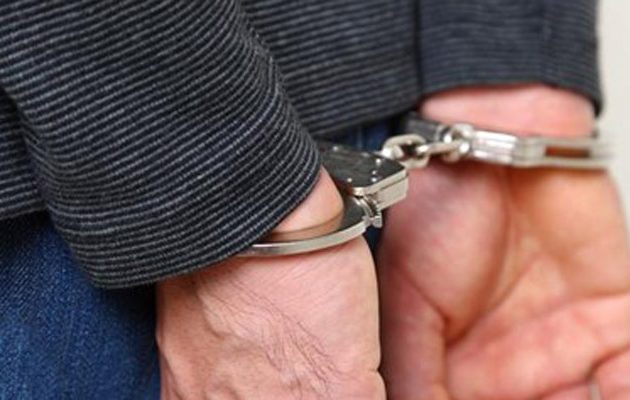 Συνελήφθη συνταξιούχος δικηγόρος για σεξουαλική κακοποίηση της εγγονής και του εγγονού