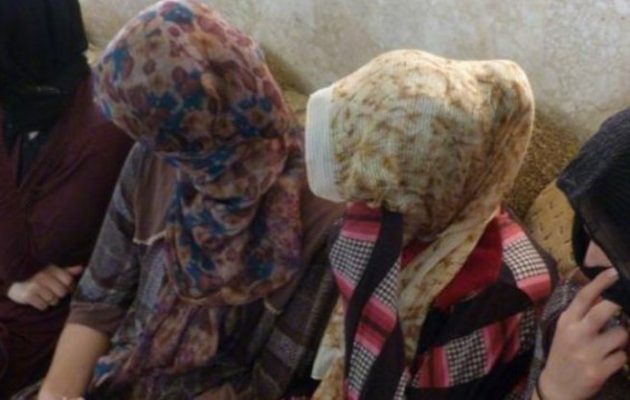 Απελευθερώθηκαν 4 ερωτικές σκλάβες Γιαζίντι που κρατούνταν στη Φαλούτζα