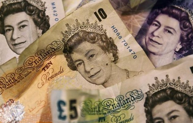 Η στερλίνα ανακάμπτει σταθερά παρά το Brexit
