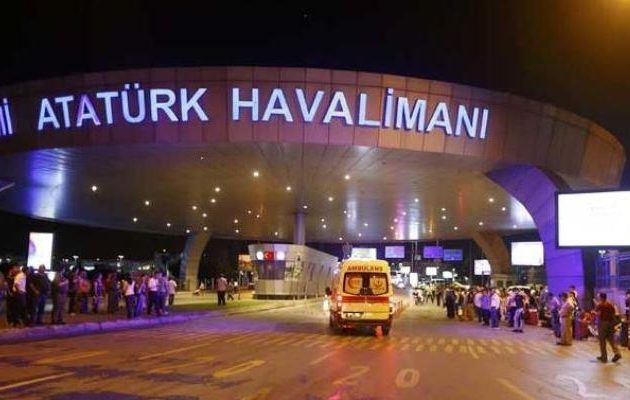 Στους 41 οι νεκροί από τις επιθέσεις στο αεροδρόμιο της Κωνσταντινούπολης
