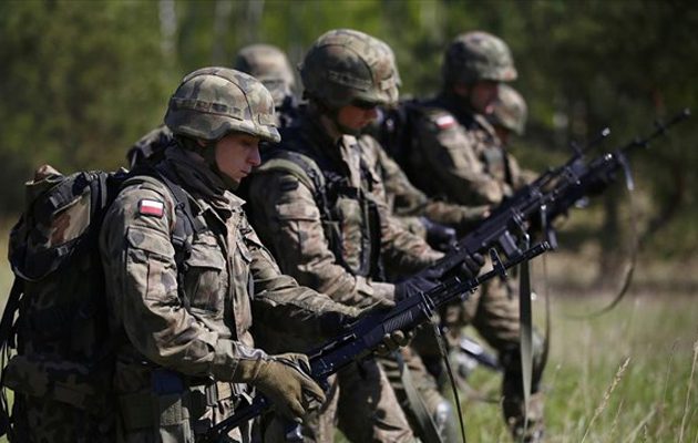 Το ΝΑΤΟ ενισχύει με άλλους 4.000 στρατιώτες τα σύνορα με Ρωσία