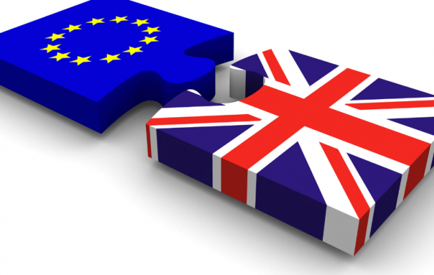 Απαιτούν νέο δημοψήφισμα οι Βρετανοί “Μένουμε Ευρώπη” – Ποιόν νόμο επικαλούνται