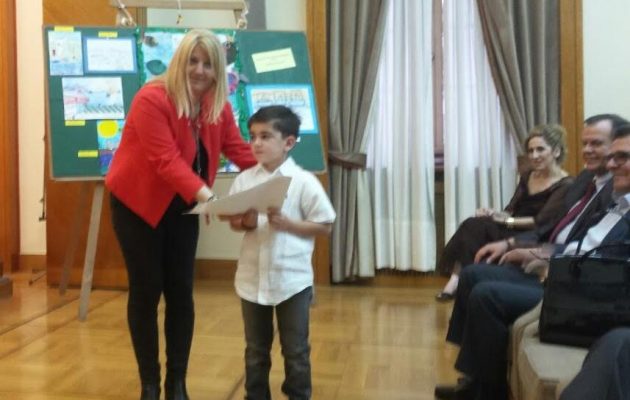 Η βουλευτής Γεννιά δεν ξεχνά ποτέ ότι είναι πρώτα από όλα δασκάλα