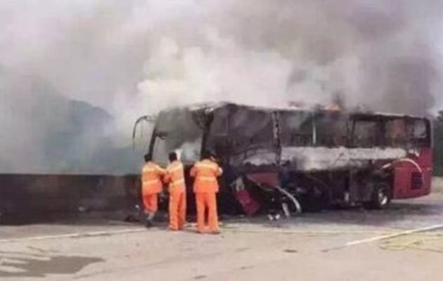 Κίνα: 30 άνθρωποι κάηκαν ζωντανοί μέσα σε λεωφορείο