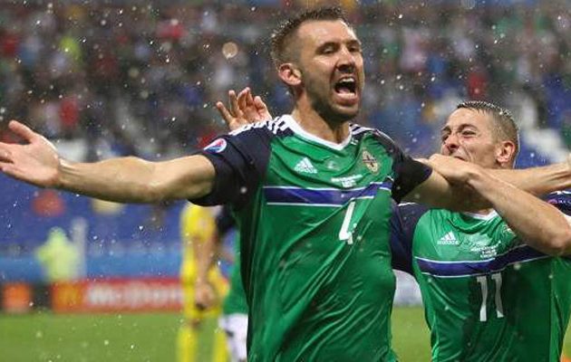 Euro 2016: Ιστορική νίκη της Β. Ιρλανδίας επί της Ουκρανίας (2-0)
