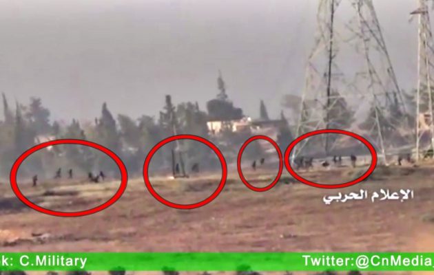 Τζιχαντιστές υποχωρούν τρέχοντας ενώ οι σφαίρες πέφτουν βροχή (βίντεο)