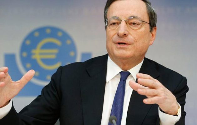 Το ξεκαθαρίζει ο Ντράγκι: Δεν θα αλλάξει η νομισματική πολιτική της ΕΚΤ