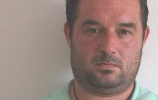 Aυτός είναι ο παιδεραστής που προσπάθησε να βιάσει ανήλικο