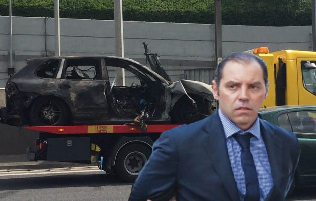 Παναγιώτης Μαυρίκος: Το Πόρσε Καγιέν λαμπάδιασε μέσα στην Αττική Οδό