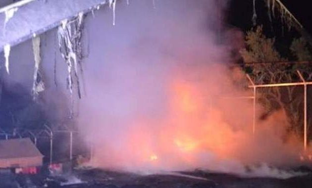 Πεδίο μάχης η Σάμος – 30 τραυματίες από σύρραξη μεταξύ Πακιστανών και Σύρων