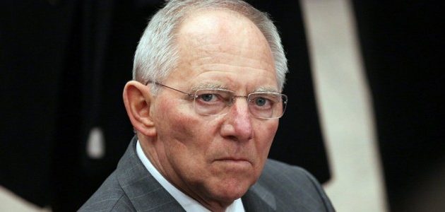 Ο Σόιμπλε φοβάται πτώση του CDU στις εκλογές και ρίχνει «καρφιά» σε Λάσετ-Μέρκελ