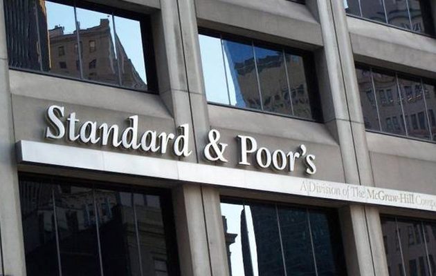 Η Standard & Poor’s αναβάθμισε το αξιόχρεο της Ελλάδας