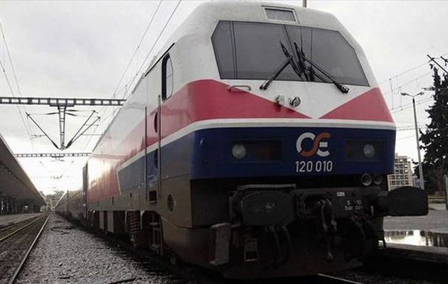 Τρένο παρέσυρε και σκότωσε 12χρονο στη Λάρισα