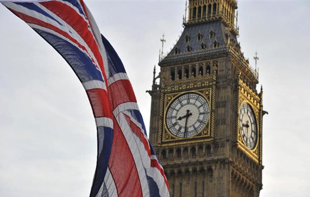 Προβάδισμα στο Brexit δίνει νέα δημοσκόπηση