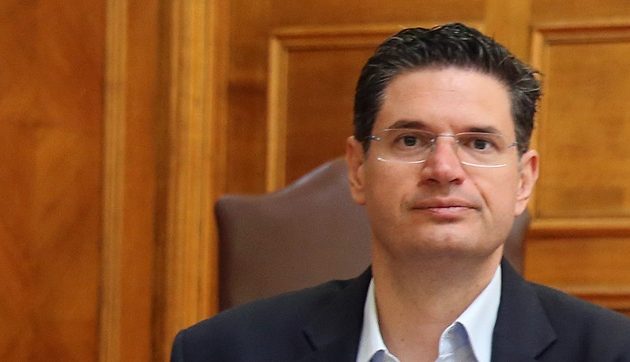 Βόμβα από τον διοικητή του ΙΚΑ: Δεν θα εισπραχθούν χρέη ύψους 10 δισ. ευρώ