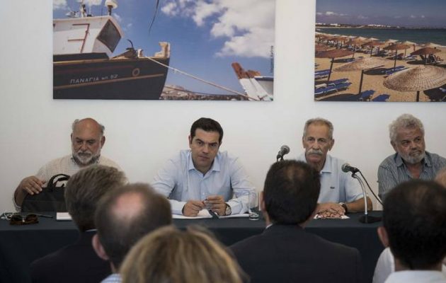Τσίπρας: Θα επιστρέφουμε στους πολίτες των νησιών τον αυξημένο ΦΠΑ