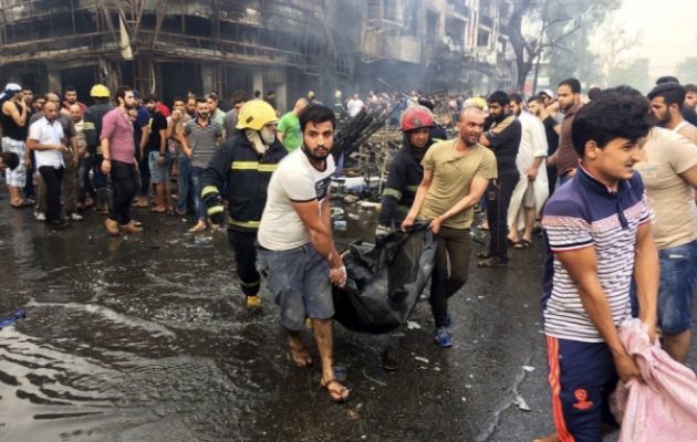 Σχεδόν 120 νεκροί και 200 τραυματίες από τις βομβιστικές επιθέσεις στη Βαγδάτη