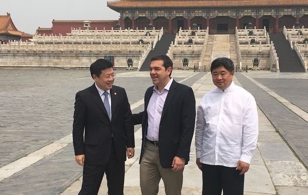 Ρίχνει άλλα 500 εκατ. ευρώ η Cosco – Τι συμφωνήθηκε με τον Τσίπρα