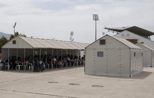 Σοβαρά επεισόδια μεταξύ προσφύγων στο Ελληνικό – Ένας νεκρός