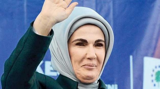 Η “σουλτάνα” του Ερντογάν, Εμινέ, κάνει ζωή βασιλική ενώ ο τουρκικός λαός πεινάει