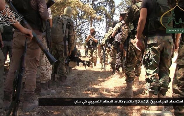 Μεγάλη επίθεση τζιχαντιστών στο Χαλέπι για να σπάσουν την πολιορκία (φωτο)