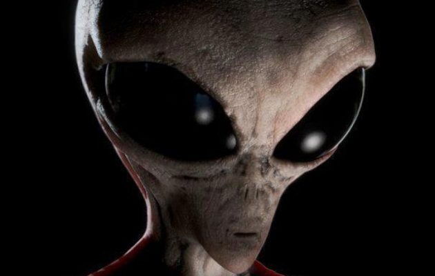 “Οι εξωγήινοι ζήτησαν από τη Μυστική Κυβέρνηση να πει στους ανθρώπους την αλήθεια”