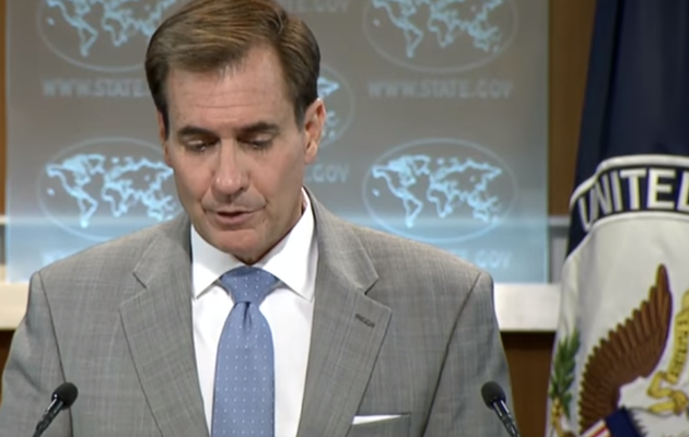 Δημοσιογράφος κυνηγάει Pokemon μέσα στον Λευκό Οίκο (βίντεο)