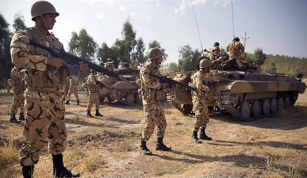 Το Ιράν συγκεντρώνει στρατεύματα για να εισβάλλει στο Κουρδιστάν