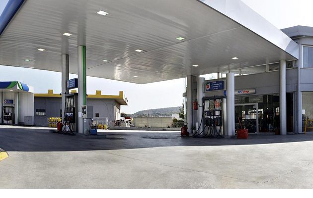 Νέο “κανόνι” στην αγορά – Ποια εταιρεία καυσίμων οδεύει προς πτώχευση