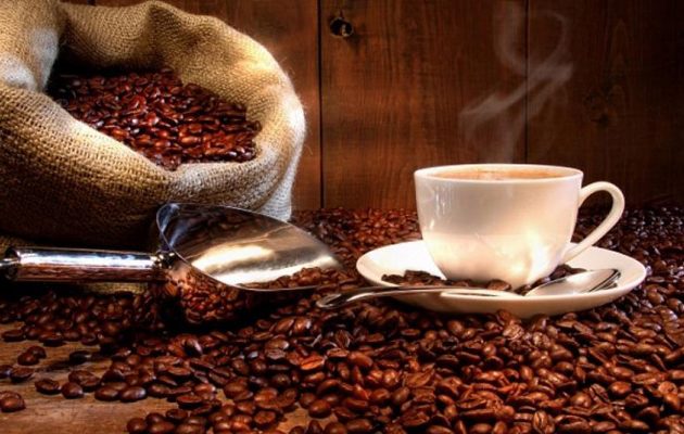 Ποια μεγάλη αλυσίδα καφέ ετοιμάζεται να βγει στο σφυρί