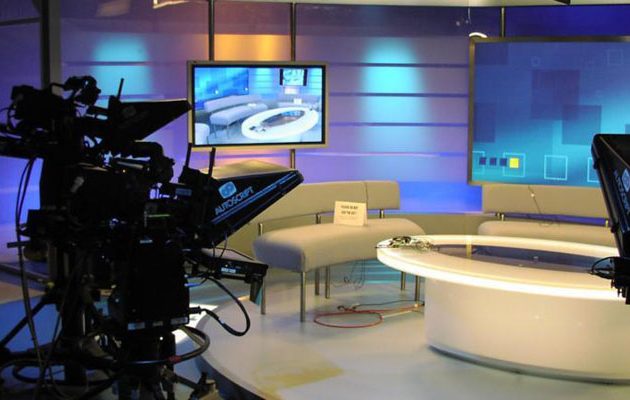 Καταθέτουν στη Βουλή οι ιδιοκτήτες των καναλιών για τα δάνεια στα ΜΜΕ