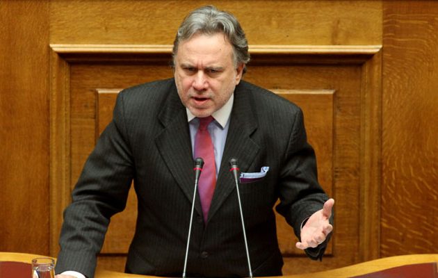 Κατρούγκαλος: Θέλουμε να κυβερνάνε οι πολίτες και όχι οι ελίτ