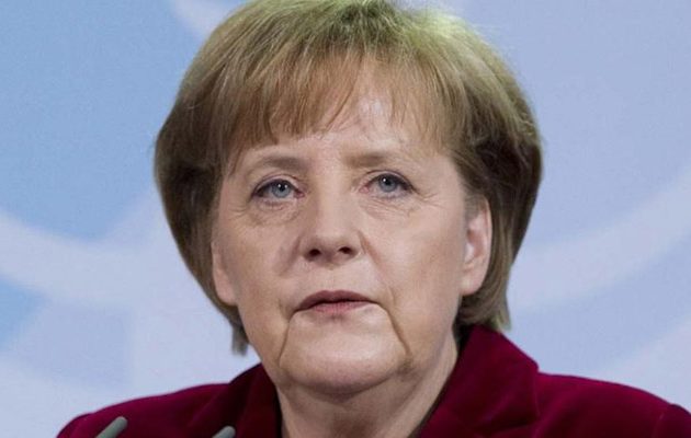 Η Μέρκελ υπερασπίστηκε την πολιτική της που κατέστρεψε την Ελλάδα