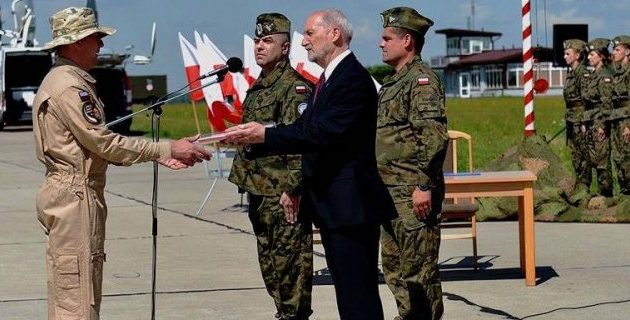 Η Πολωνία στέλνει 200 στρατιώτες και τέσσερα F-16 στον πόλεμο ενάντια στο ISIS