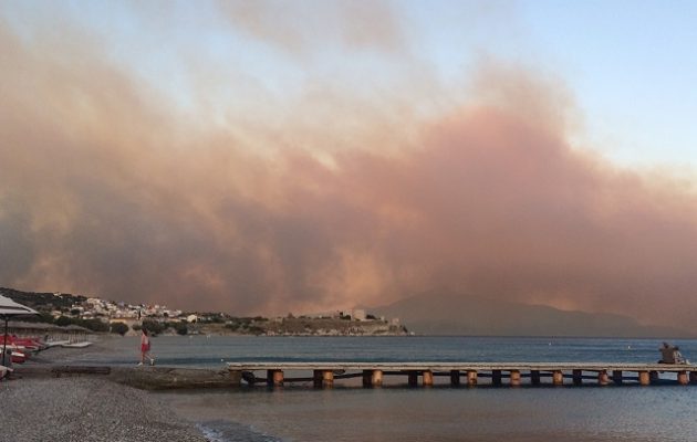 Σάμος: Συνελήφθησαν δύο για τη φωτιά