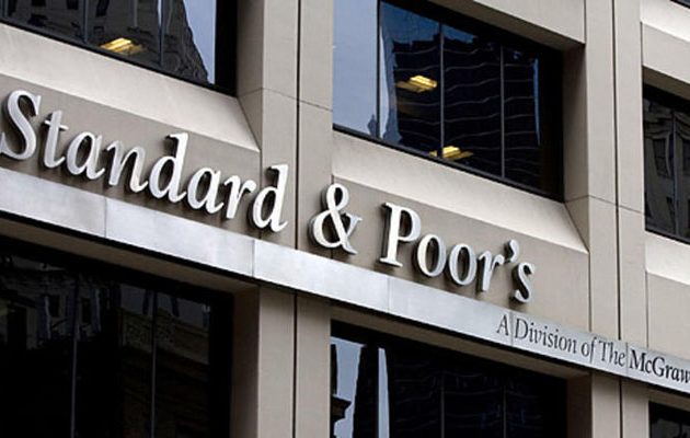 S&P: Yψηλότερη ανάπτυξη από την Ευρωζώνη θα έχει η ελληνική οικονομία