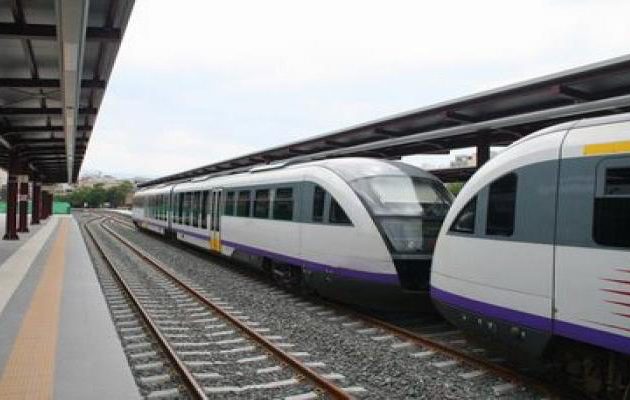 Mέχρι πότε παρατείνουν την απεργία τρένα και προαστιακός