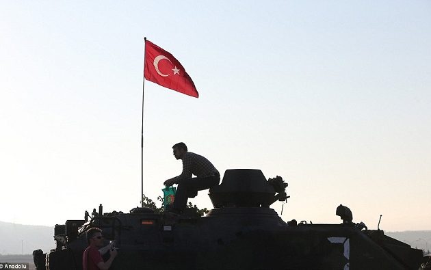 Η απόπειρα δεν τέλειωσε: Ανταλλαγές πυρών σε Πόλη – Ικόνιο