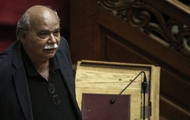 Βούτσης: Mήνας δημοκρατικών τομών o Iούλιος